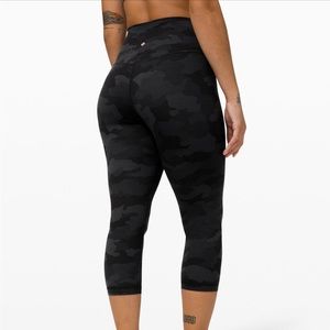 lululemon athletica Align Crop 21" Formation Camo Deep Coal Multi size 4